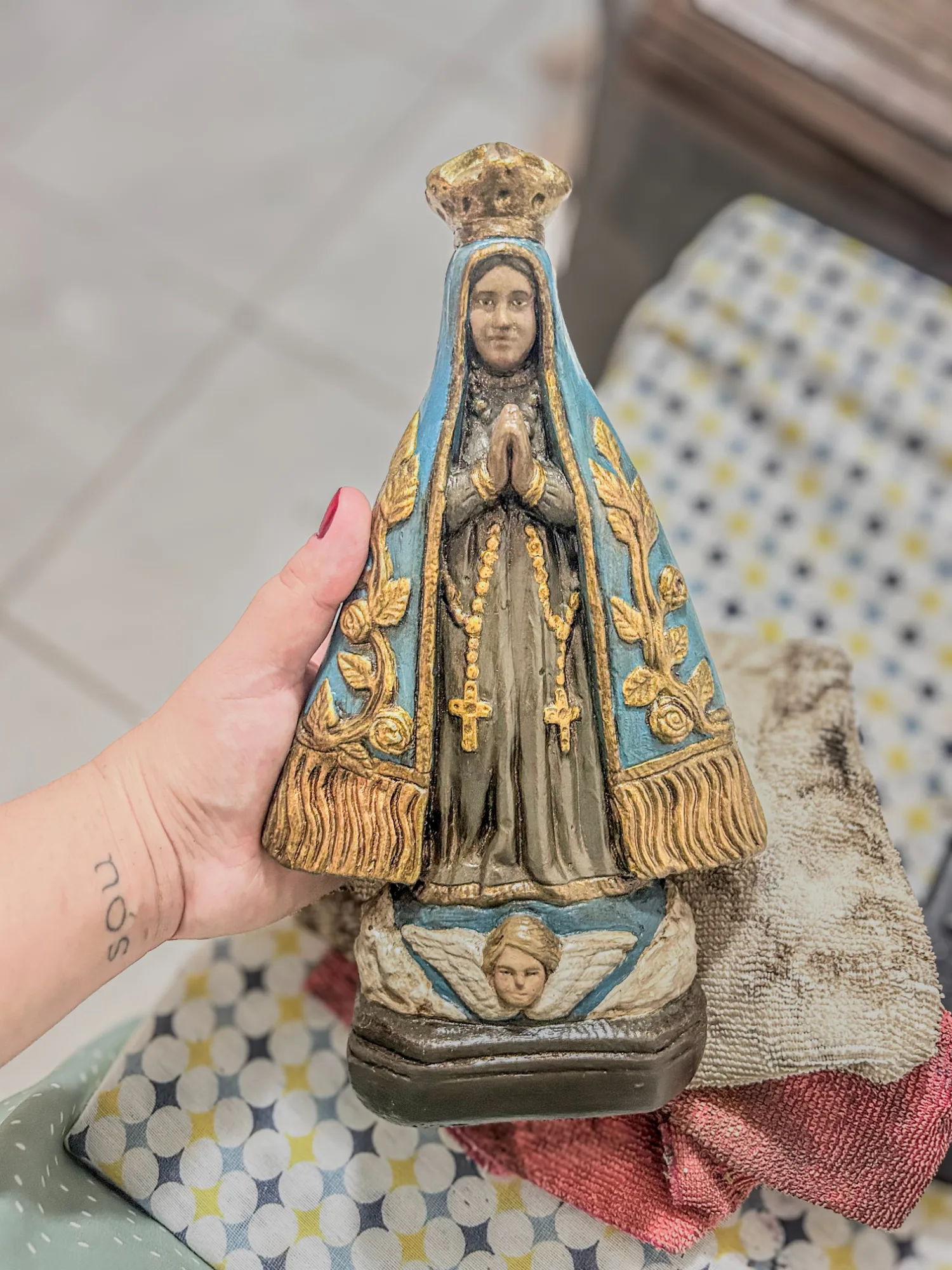 resturação Nossa senhora aparecida de 80 anos